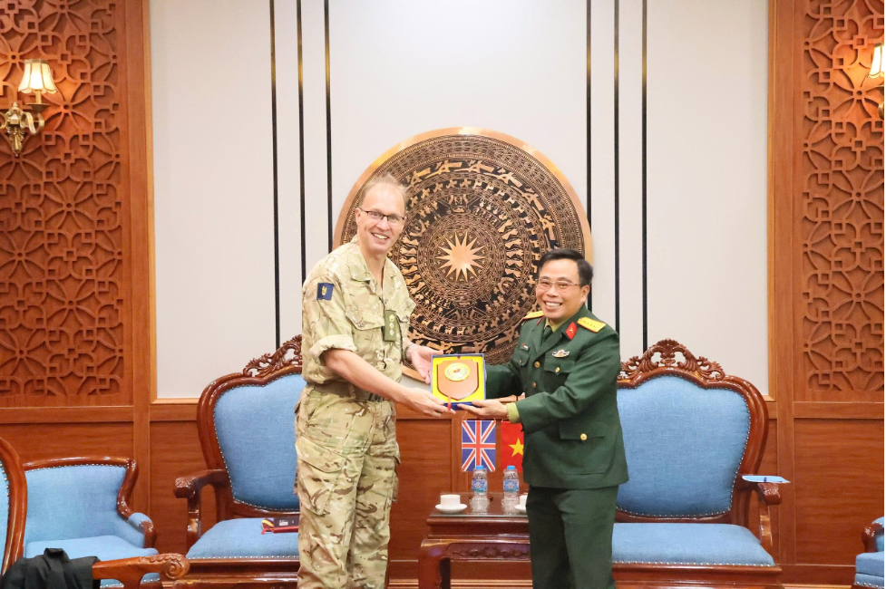 /UploadStore/admin/260115 tvqp anh/3.png